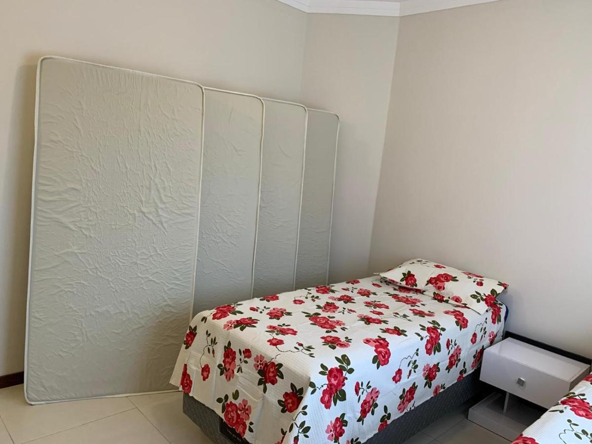 Casa em condomínio fechado, com piscina privativa em Juquehy Sao Sebastiao  Exterior foto